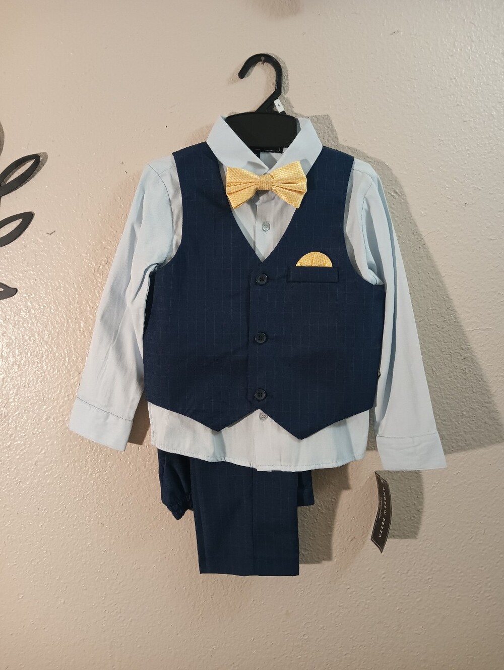 Andrew Fezza Boys 4pc Suit Set